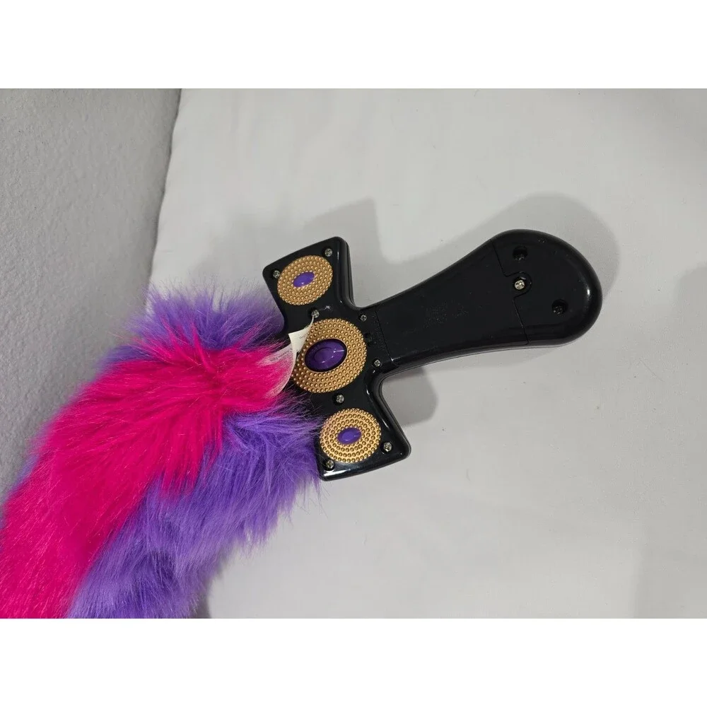 The Wiggles Captain Laughing Feather Sword Talking Toy Original 2003  Working
